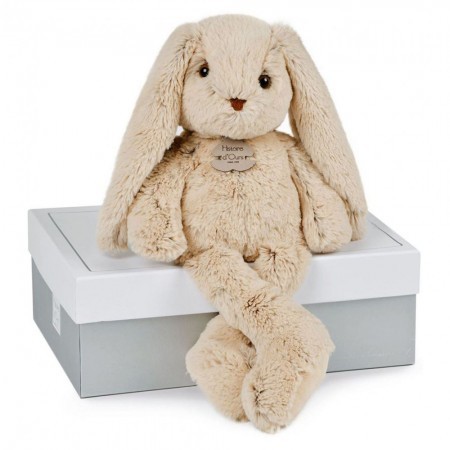 lapin en peluche avec longues oreilles