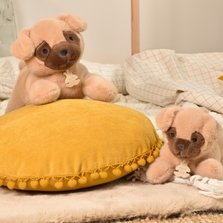 Peluche chien beige allongee lestee - HO3322-2.jpg